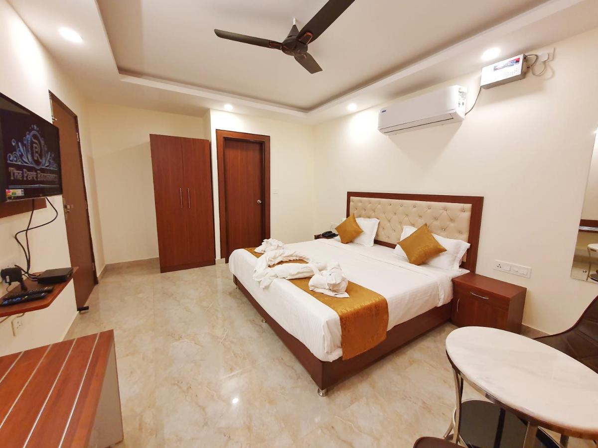 Hotel The Park Residency Dehradun Exterior foto